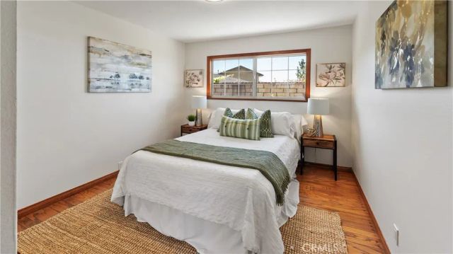 3003 Mesa Verde Drive, Burbank, CA 91504