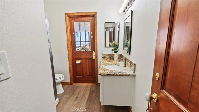 3003 Mesa Verde Drive, Burbank, CA 91504