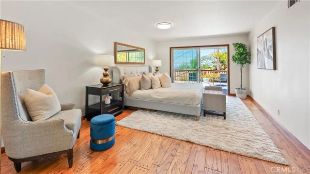 3003 Mesa Verde Drive, Burbank, CA 91504