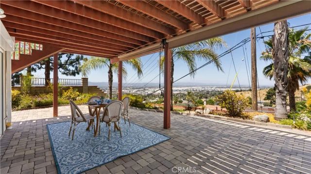 3003 Mesa Verde Drive, Burbank, CA 91504