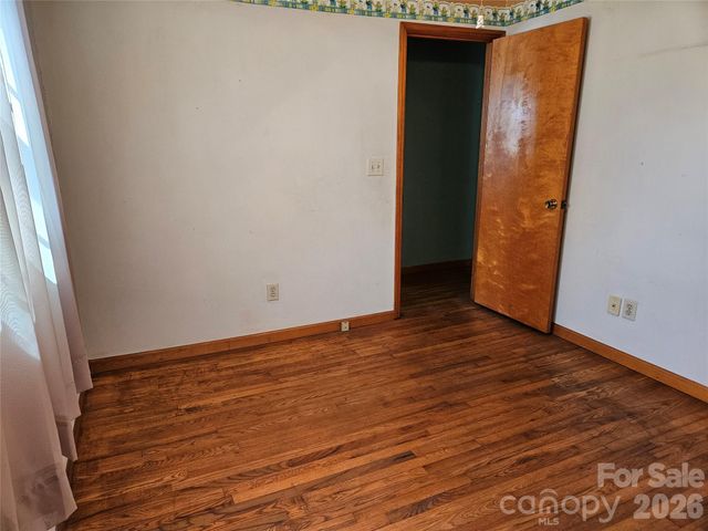 2648 Rose Place, Lenoir, NC 28645
