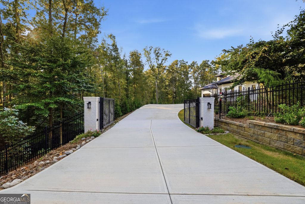 123 Russell Road, Lawrenceville, GA 30043 — photo 5