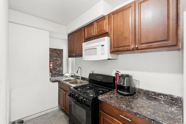 1936 O Avenue, National City, CA 91950