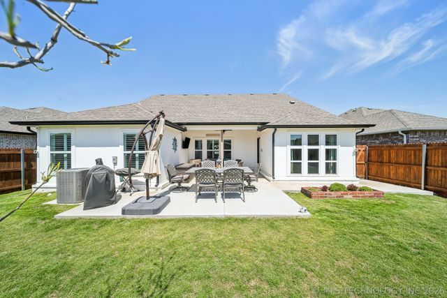 13010 E 125 Place N, Collinsville, OK 74021