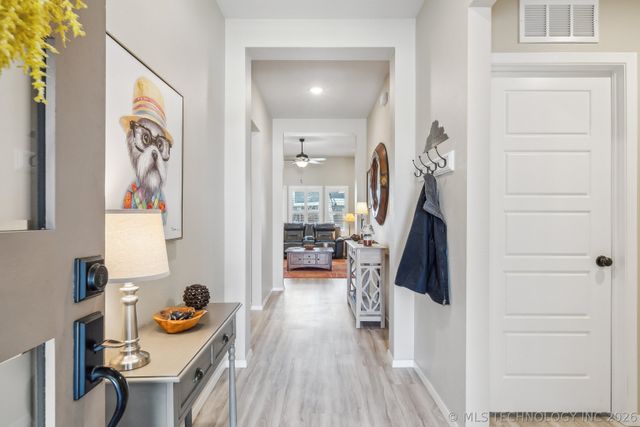 13010 E 125 Place N, Collinsville, OK 74021