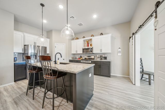 13010 E 125 Place N, Collinsville, OK 74021