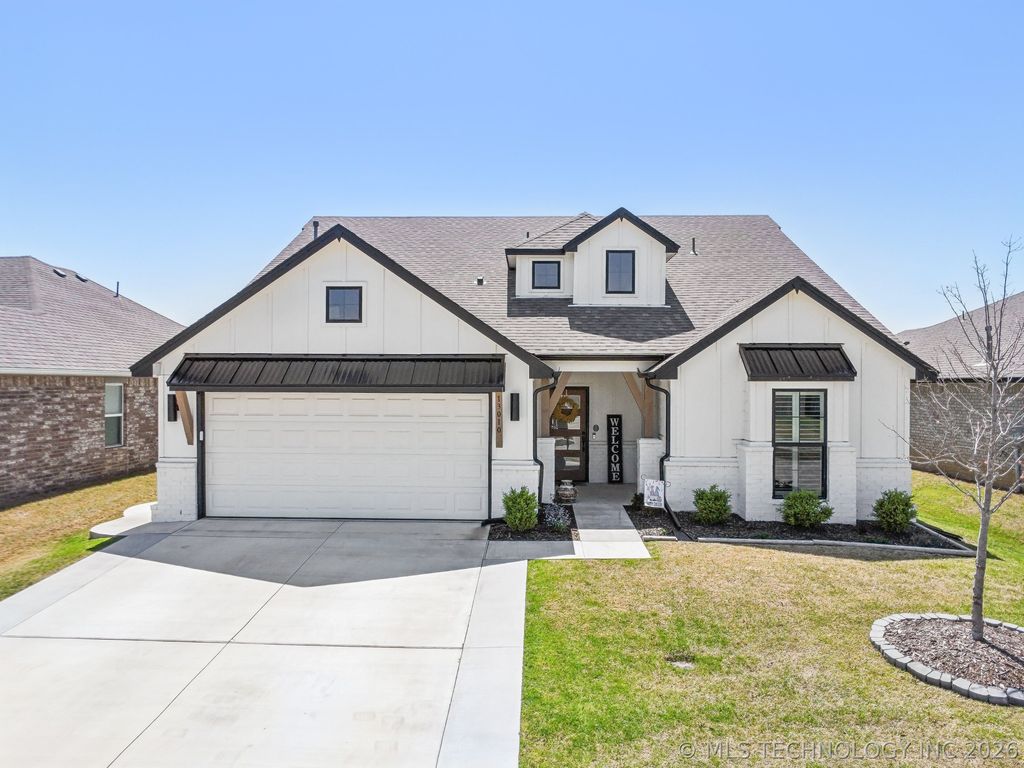 13010 E 125 Place N, Collinsville, OK 74021