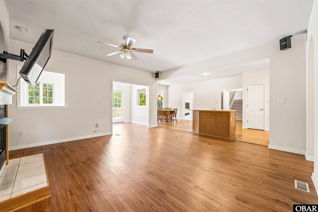 Image 9 of property listing at 149 Duck Woods Drive Lot 25, Southern Shores, NC 27949