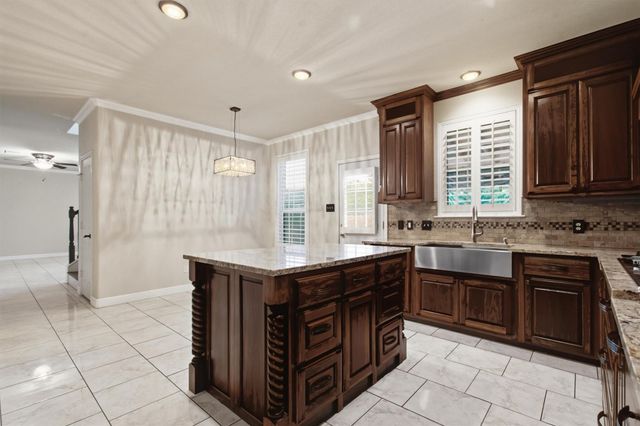 113 Scarlet Oak CV, Kyle, TX 78640