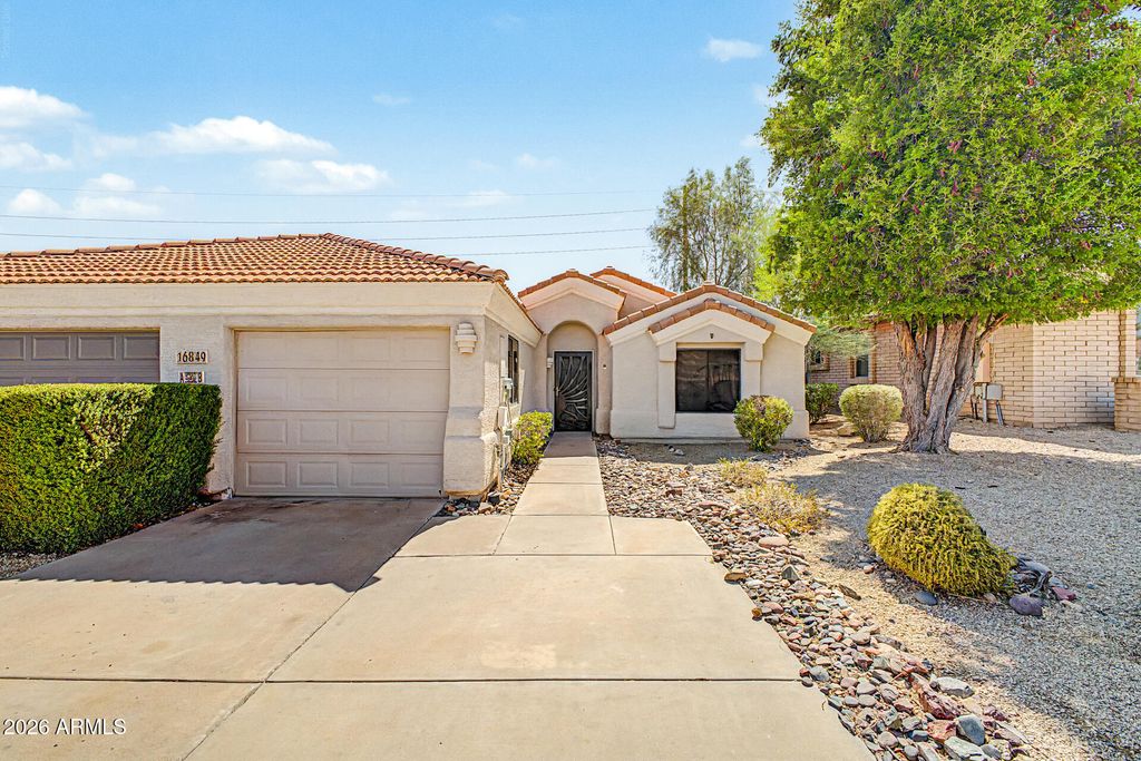 16849 E ALAMOSA Avenue B, Fountain Hills, AZ 85268 — exterior