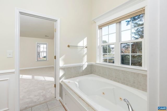 4943 LAKE TREE LN, Crozet, VA 22932