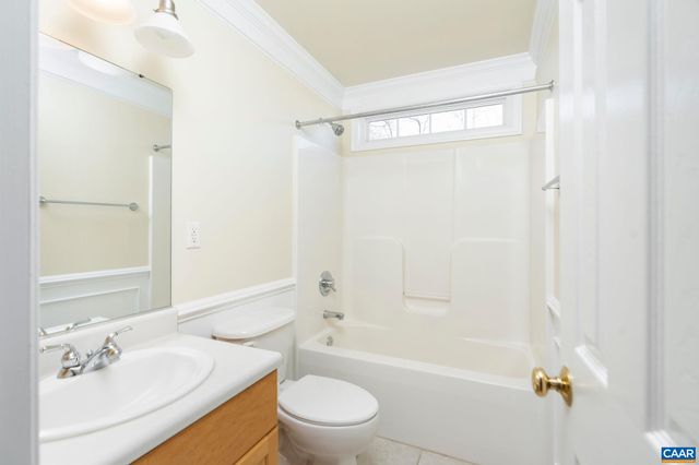 4943 LAKE TREE LN, Crozet, VA 22932