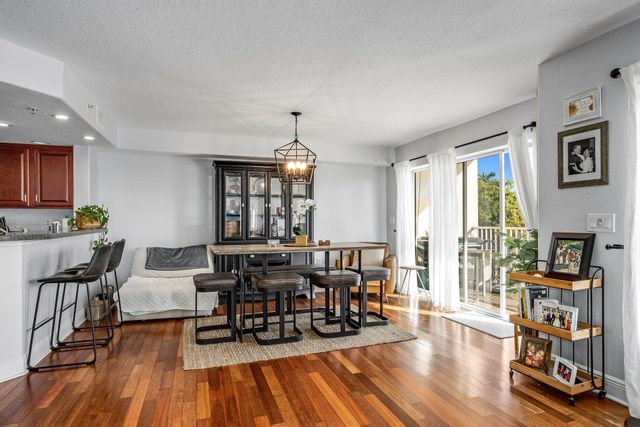551 Casa Bella Drive 206, Cape Canaveral, FL 32920