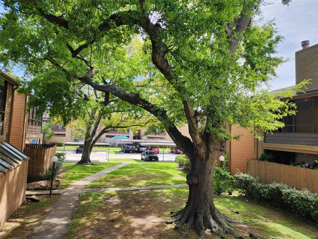 10555 Turtlewood Court 2301, Houston, TX 77072