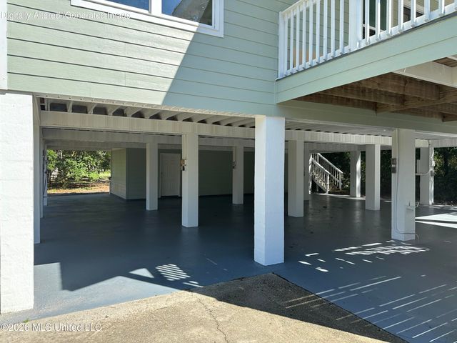 113 Forest Street, Pass Christian, MS 39571