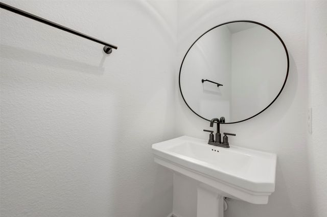 1014 Butterfly Lane, Justin, TX 76247