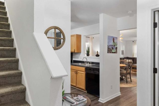1207 Vistiana Drive, North Charleston, SC 29420