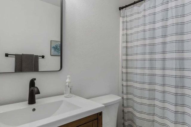 1207 Vistiana Drive, North Charleston, SC 29420