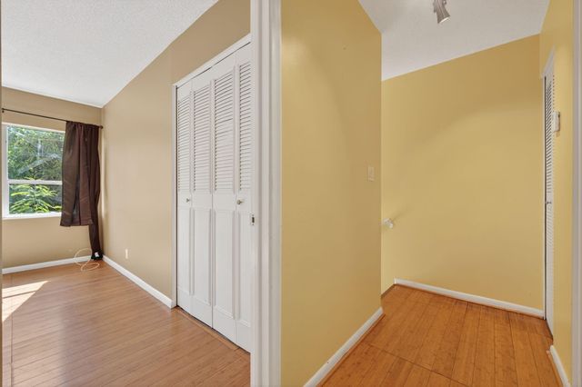 3007 NW 5th Terrace, Pompano Beach, FL 33064