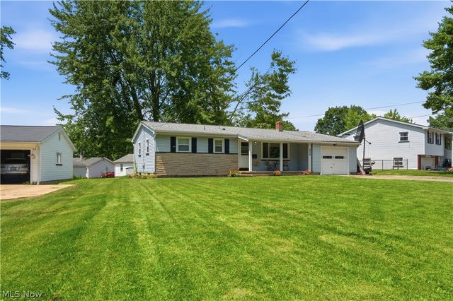 1782 Nova Lane, Poland, OH 44514