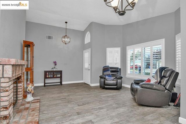 4234 Sequoia Dr., Oakley, CA 94561