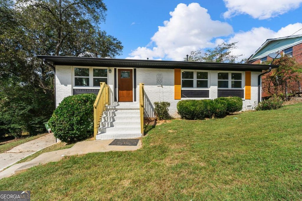 3981 Rutgers Drive SW, Atlanta, GA 30331