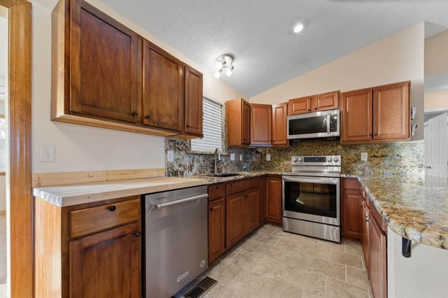 3209 W Graber Cir, Wichita, KS 67217