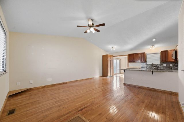 3209 W Graber Cir, Wichita, KS 67217