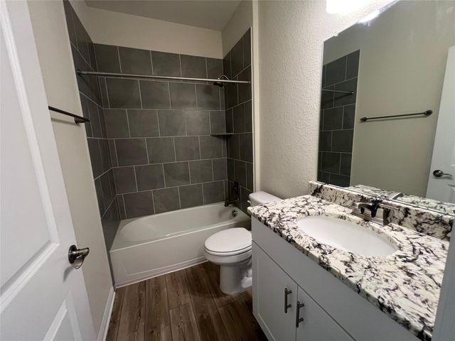 101 Purple Sandpiper LN, Leander, TX 78641