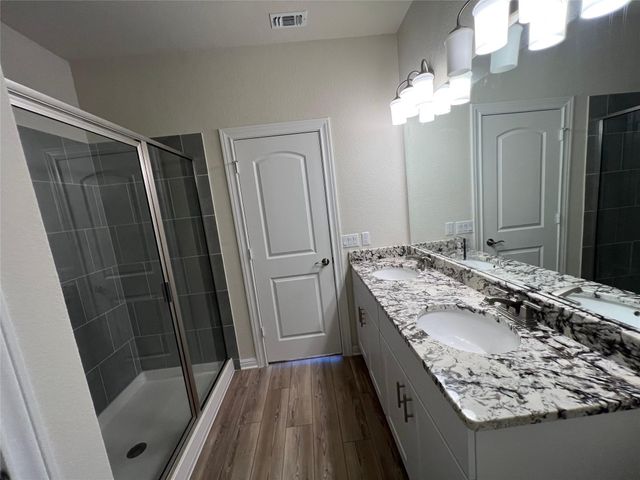 101 Purple Sandpiper LN, Leander, TX 78641