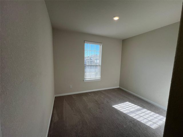 101 Purple Sandpiper LN, Leander, TX 78641