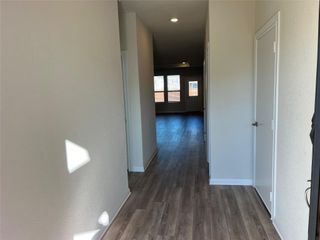 101 Purple Sandpiper LN, Leander, TX 78641