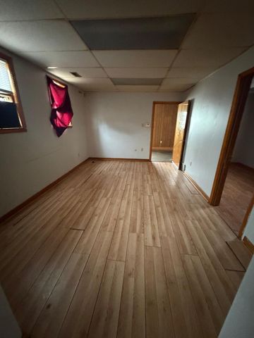 602 E 150th Street, East Chicago, IN 46312