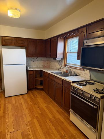 602 E 150th Street, East Chicago, IN 46312