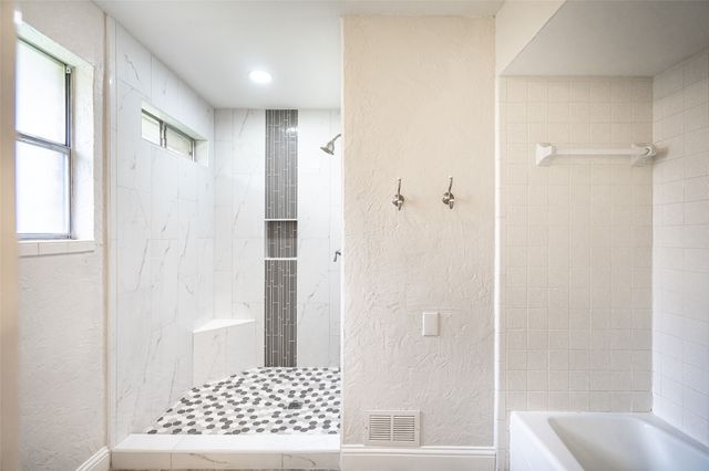 2813 Glen Forest Lane, Plano, TX 75023