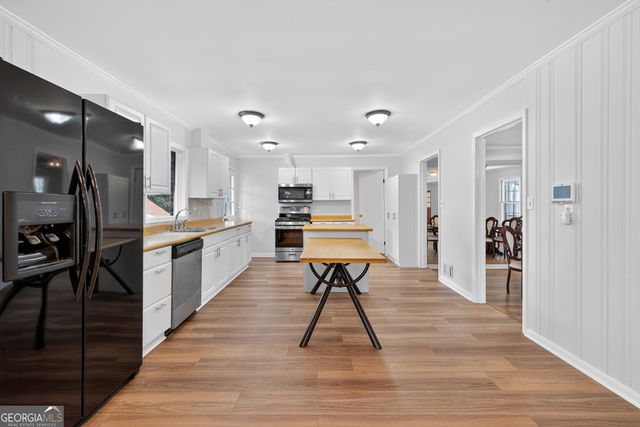 3724 Chavers Place, Stone Mountain, GA 30083