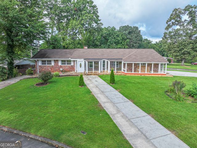 3724 Chavers Place, Stone Mountain, GA 30083