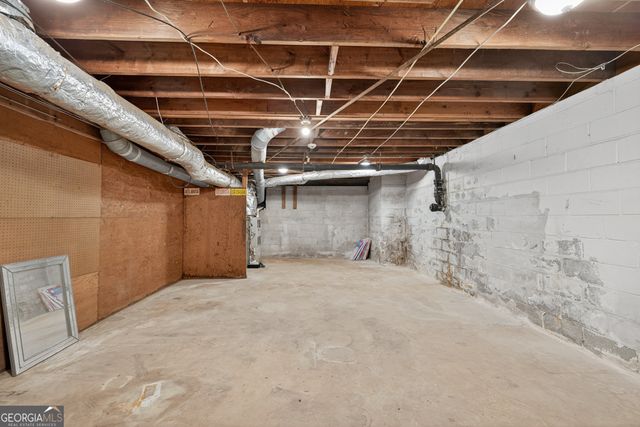 3724 Chavers Place, Stone Mountain, GA 30083