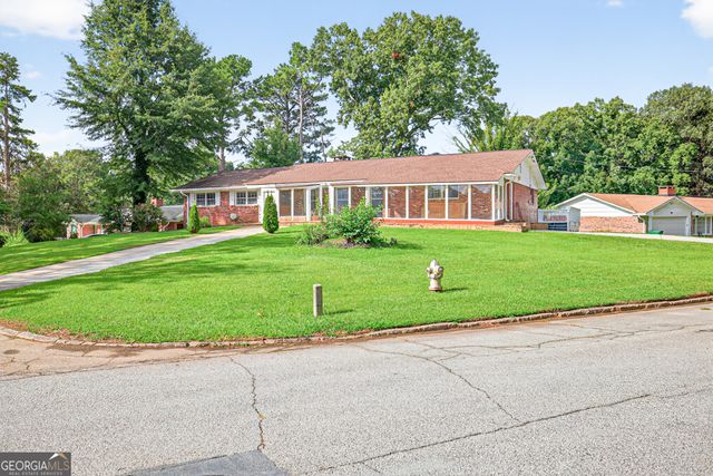 3724 Chavers Place, Stone Mountain, GA 30083