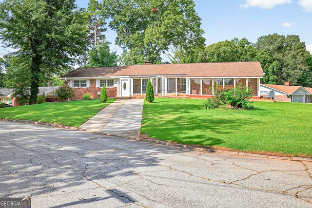 3724 Chavers Place, Stone Mountain, GA 30083