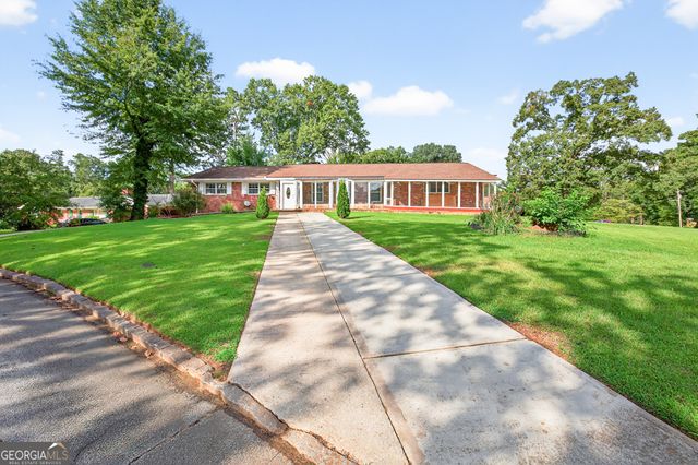 3724 Chavers Place, Stone Mountain, GA 30083