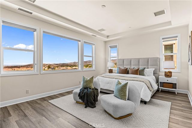 33 Manzanillo, Lake Forest, CA 92630