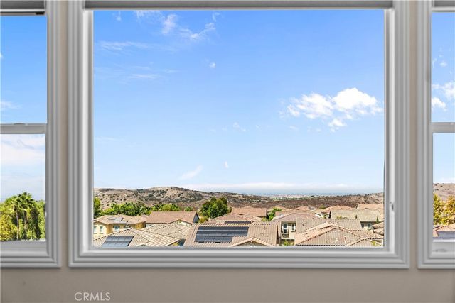 33 Manzanillo, Lake Forest, CA 92630