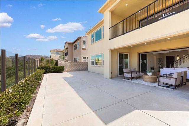 33 Manzanillo, Lake Forest, CA 92630