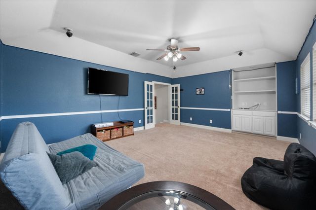 2647 Waterfront Drive, Grand Prairie, TX 75054