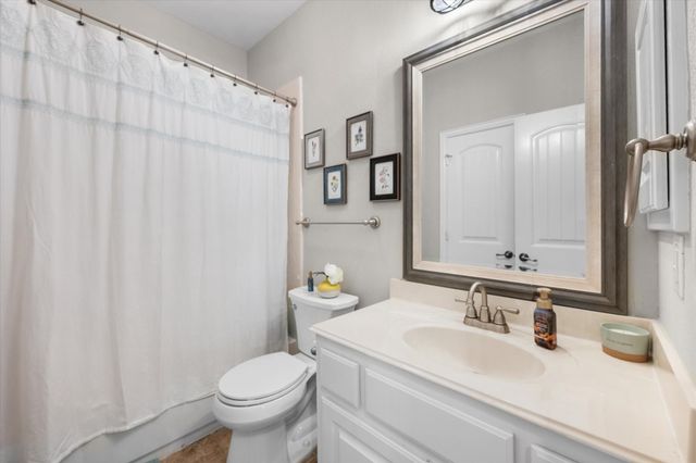 2647 Waterfront Drive, Grand Prairie, TX 75054