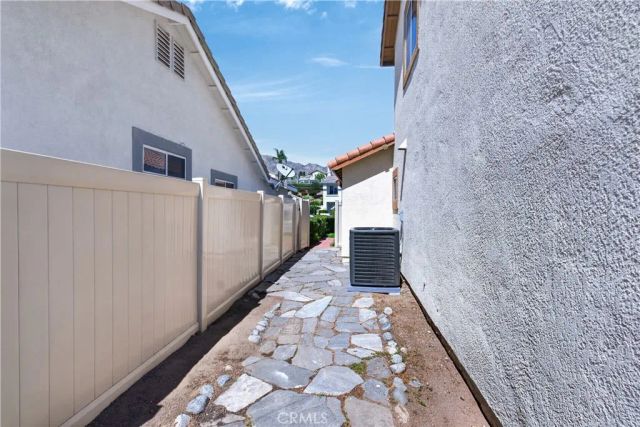 29115 Whitegate, Highland, CA 92346