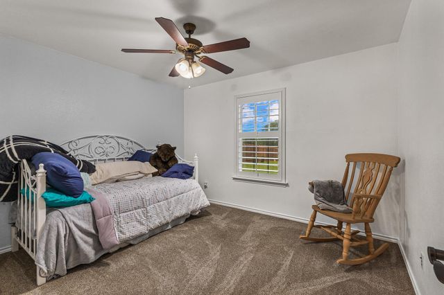 1420 Gomer LN, Harker Heights, TX 76548