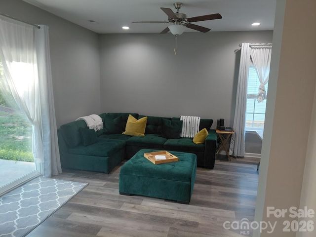 12235 Mallard Ridge Drive, Charlotte, NC 28269