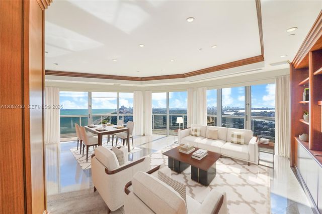 9601 Collins Avenue T4, Bal Harbour, FL 33154